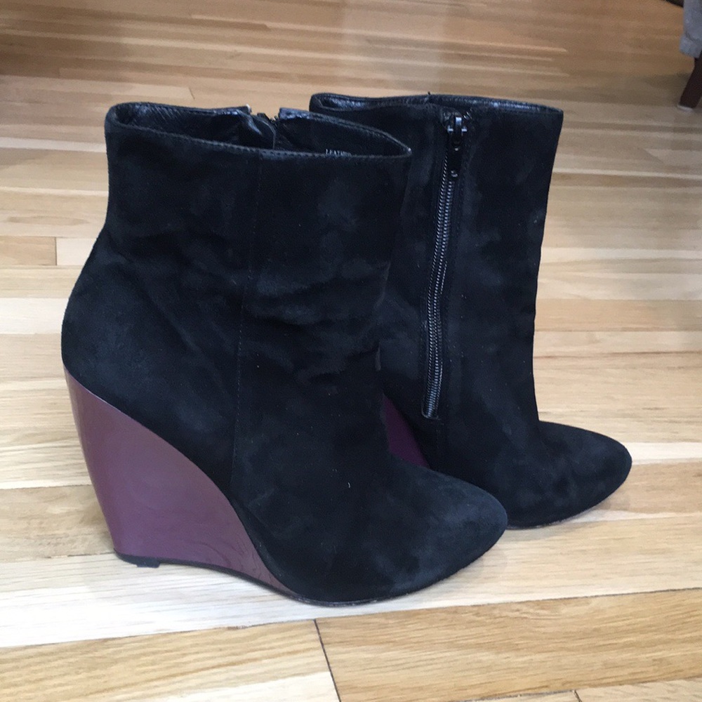 POUR LA VICTOIRE WEDGE BOOTS